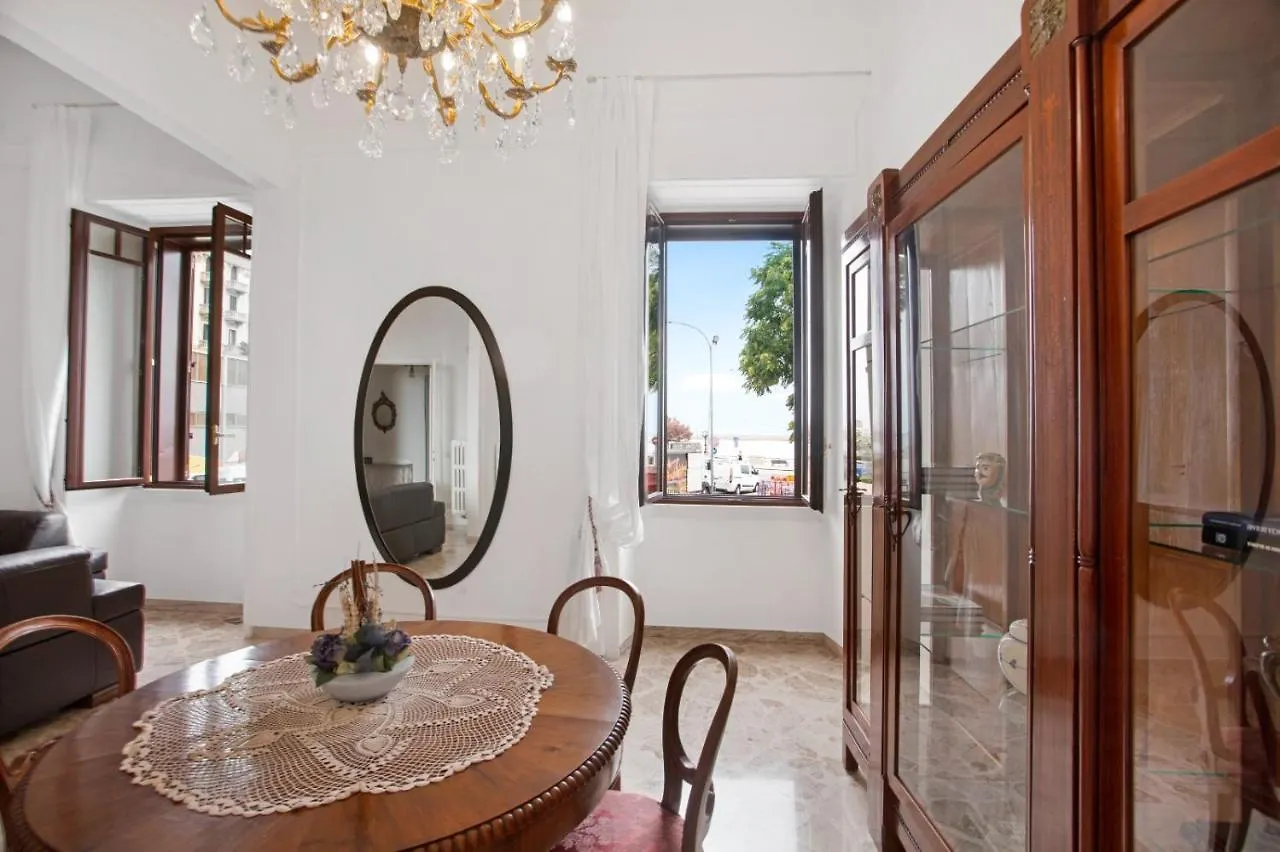 Casa Cinzia Lungomare Exclusive Flat Apartment Bari