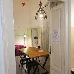 Apartament Dimora Ateneo - Nel Centro Della Citta, Bari